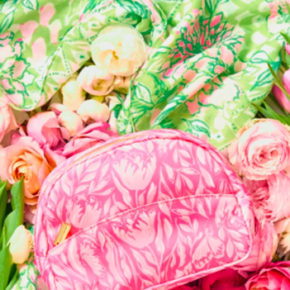 Lilly Pulitzer cosmetic bag and scarf set